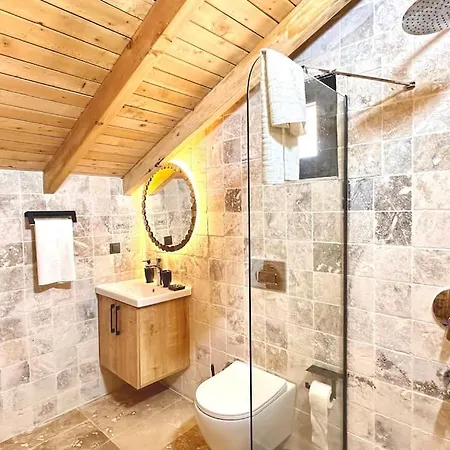 Kocaarmut 1 Villa Kas